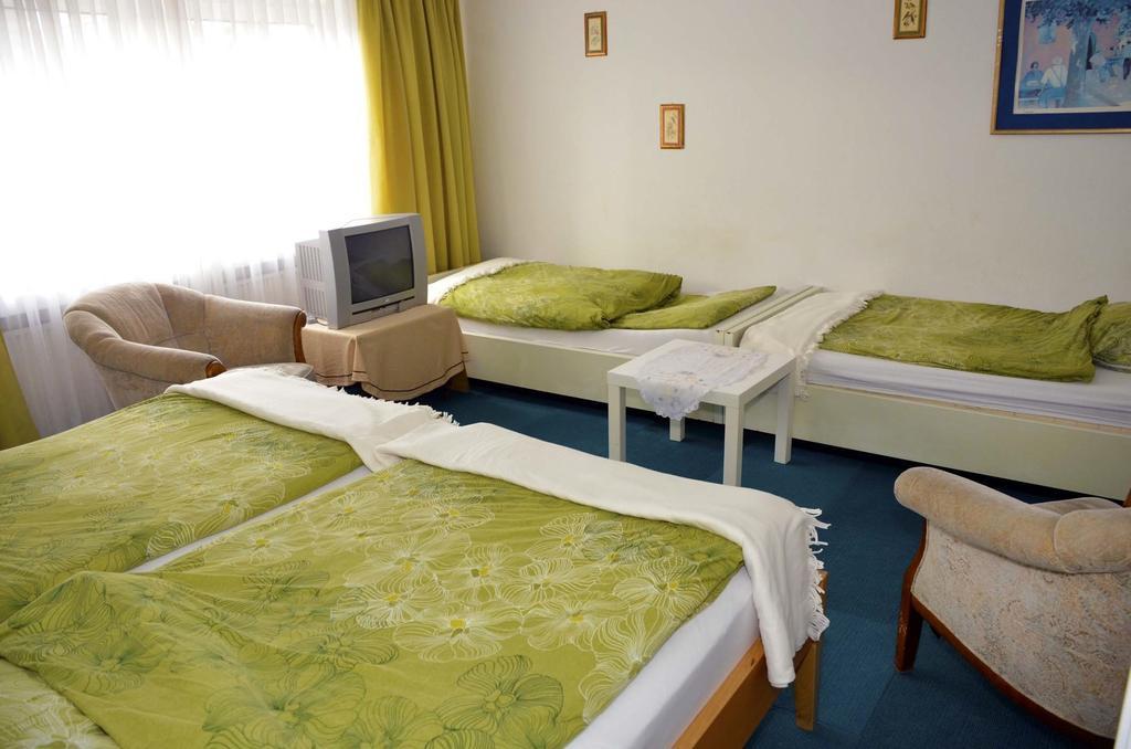 Hotel Ziegenhagen Köln Szoba fotó